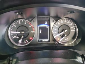 Toyota Hilux 2.4GD-6 Xtra cab Raider auto - Image 11