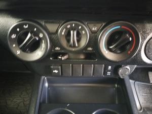 Toyota Hilux 2.4GD-6 Xtra cab Raider auto - Image 16