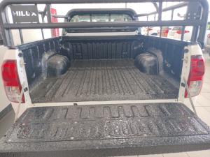 Toyota Hilux 2.4GD-6 Xtra cab Raider auto - Image 20