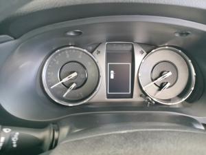 Toyota Hilux 2.4GD-6 Xtra cab Raider auto - Image 11