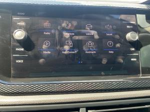 Volkswagen Polo hatch 1.0TSI Life auto - Image 13