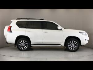 Toyota Land Cruiser Prado 2.8GD VX-L - Image 3