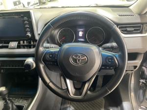 Toyota RAV4 2.0 GX - Image 8
