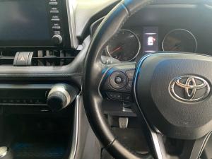 Toyota RAV4 2.0 GX - Image 9