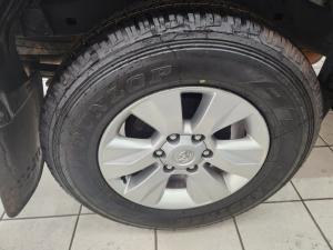 Toyota Hilux 2.4 GD-6 RB SRXS/C - Image 11