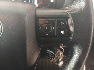 Toyota Hilux 2.8 GD-6 RB Raider 4X4 automaticE/CAB - Image 10