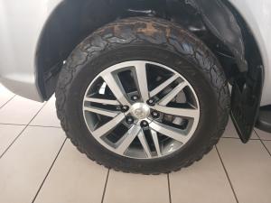 Toyota Hilux 2.8 GD-6 RB Raider 4X4 automaticE/CAB - Image 17