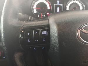 Toyota Hilux 2.8 GD-6 RB Raider 4X4 automaticE/CAB - Image 9