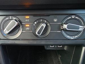 Volkswagen Polo 1.0 TSI Life - Image 8