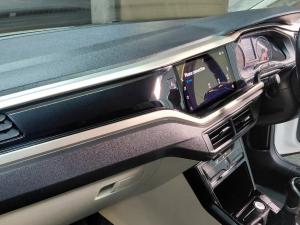 Volkswagen Polo 1.6 Life - Image 15