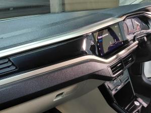 Volkswagen Polo 1.6 Life - Image 19