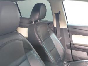 Volkswagen Polo 1.6 Life - Image 7