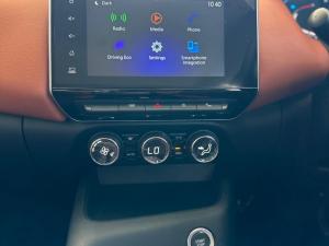 Nissan Magnite 1.0T Acenta Plus CVT - Image 8