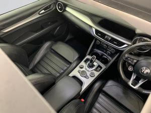 Alfa Romeo Stelvio 2.0T Super - Image 10