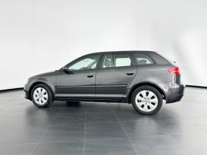 Audi A3 Sportback 1.6 TDI Attr Stron - Image 3