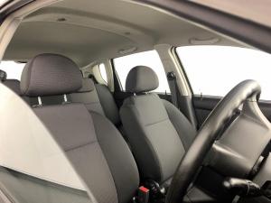 Chevrolet Aveo 1.6 L 5-Door - Image 10