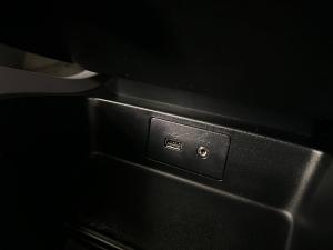 Ford Ranger 2.2TDCi XLD/C - Image 9