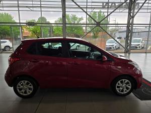 Hyundai Grand i10 1.0 Motion automatic - Image 5