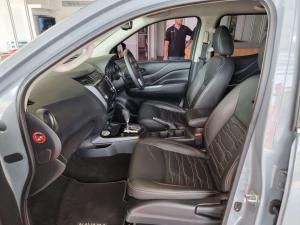 Nissan Navara 2.5DDTI PRO-2X automatic D/C - Image 10