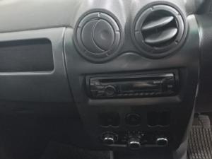 Nissan NP200 1.6i - Image 7