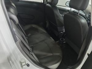 Chevrolet Spark 1.2 LT - Image 11