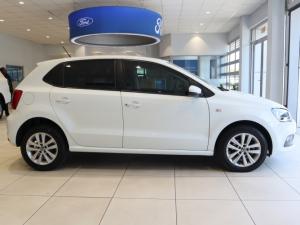 Volkswagen Polo Vivo hatch 1.6 Comfortline auto - Image 2