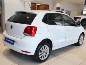 Volkswagen Polo Vivo hatch 1.6 Comfortline auto - Image 3