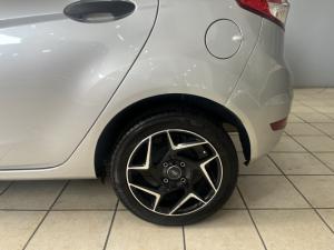 Ford Fiesta 5-door 1.0T Ambiente - Image 9