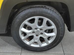 Jeep Renegade 1.4L T Limited - Image 14
