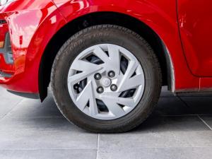 Hyundai Grand i10 1.2 Fluid hatch manual - Image 9