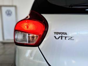 Toyota Vitz 1.0 XR manual - Image 25