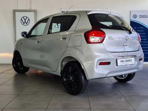 Toyota Vitz 1.0 XR manual - Image 9