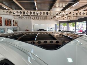 BMW 1 Series 118i - Image 11