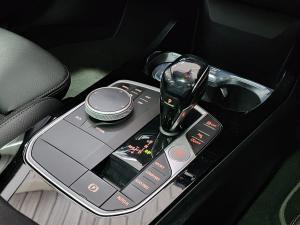 BMW 1 Series 118i - Image 15