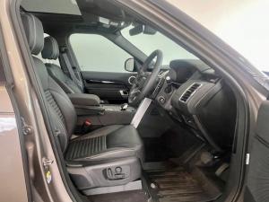 Land Rover Discovery D350 S - Image 11