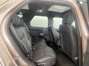 Land Rover Discovery D350 S - Image 12