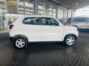 Suzuki S-Presso 1.0 GL manual - Image 8