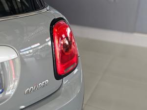 MINI Hatch Cooper Hatch 3-door auto - Image 6