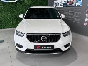 Volvo XC40 D4 AWD Momentum - Image 2