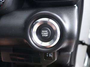 Toyota Urban Cruiser 1.5 XR manual - Image 18