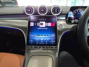 Mercedes-Benz C-Class C200 Avantgarde - Image 12
