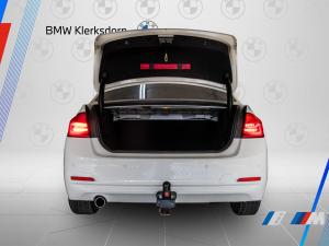 BMW 3 Series 318i auto - Image 10