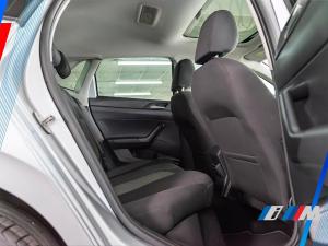 Volkswagen Polo hatch 1.0TSI Life manual - Image 12