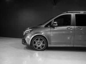 Mercedes-Benz V-Class V300d Exclusive - Image 6