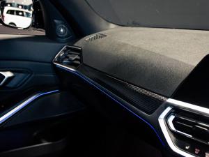 BMW M3 M3 competition - Image 14