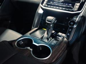 Toyota Land Cruiser 300 3.3D ZX - Image 23