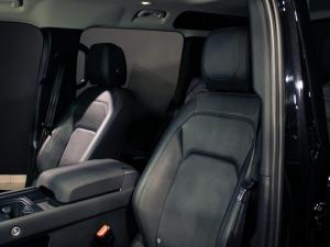 Land Rover Defender 110 D300 X-Dynamic SE - Image 4