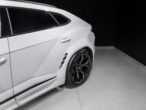 Lamborghini Urus Urus - Image 10