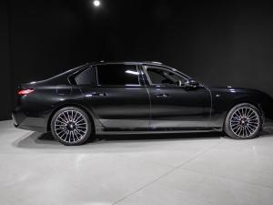 BMW 7 Series 740d xDrive M Sport - Image 5
