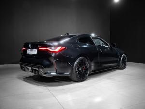 BMW M4 M4 competition coupe - Image 3